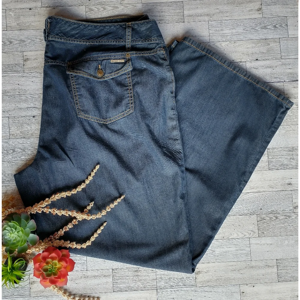 Michael Kors Light Weight Blue Jeans Sz 24W